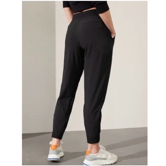 Athleta Textured Brooklyn Joggers - Picture 3 of 12